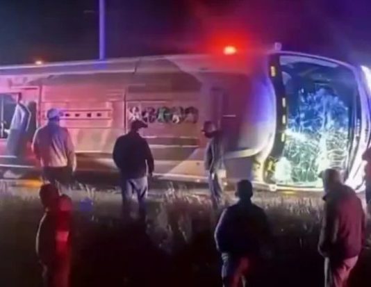 Teška nesreća na auto-putu: Kamion naleteo na kolonu vozila i izazvao potpuni haos