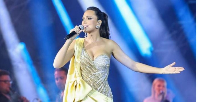 NEMA NI SREDNJU ŠKOLU, A ZARAĐUJE VIŠE OD POLA SRBIJE! Istina o Priji koju malo ko zna, zbog OVOG POTEZA je sahranila estradu