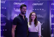 Da li primećujete nešto na fotografiji Novaka i Jelene Đoković? Pojavili su se sinoć na crvenom tepihu a reči koje joj je uputio su sve ostavile bez teksta!