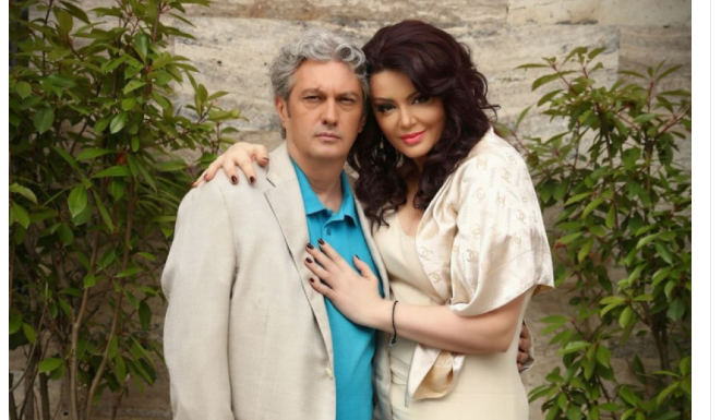 Zgodna i poznata! Fotografija Milomira Marića sa OVOM ŽENOM podigla veliku prašinu u javnosti: Vesna ostala bez teksta