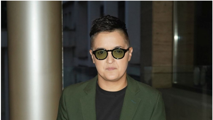 Marija Šerifović pokazala svoj garderober, pa otkrila više nego što je planirala! Detalj skriven u ćošku svima bode oči (FOTO)