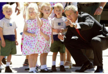 PRVE SEDMORKE NA SVETU PUNE 26 GODINA: Tata nije mogao da izdrži PRITISAK PA JE OTIŠAO, a majka se sama LAVOVSKI BORILA (FOTO)