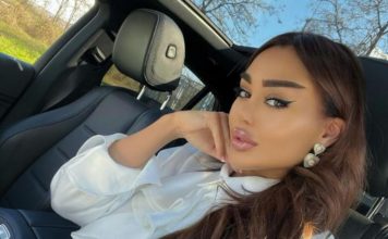 KAKVA GOSPOĐETINA! Ana Korać objavila porodične fotografije, a svi gledaju u starletinu BAKU! (FOTO)