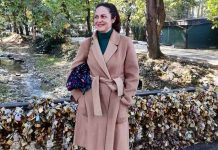 Razvod jedva preživela, tri meseca živela sa 0 dinara, sad ima osmeh na licu: Pevačica objavila prelepu vest FOTO