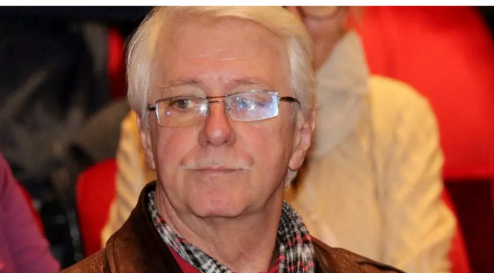 Smršao je, ostao bez kose, ali se nije predavao: Aljoša Vučković pobedio bolest pa izašao u javnost (foto)