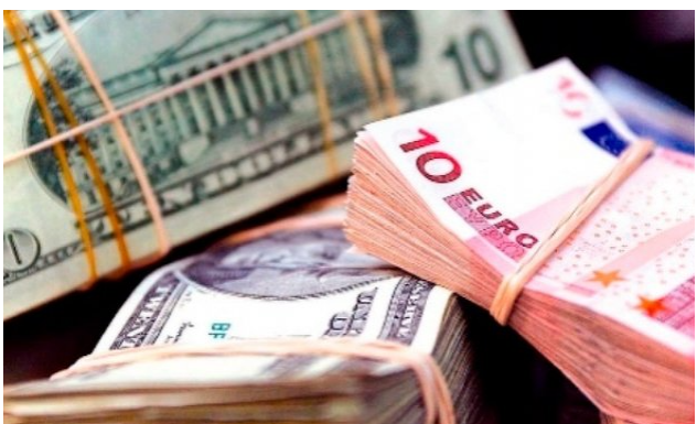 Do kraja godine OVA 3 znaka će se KUPATI U NOVCU: Konačno će riješiti sve finansijske probleme!