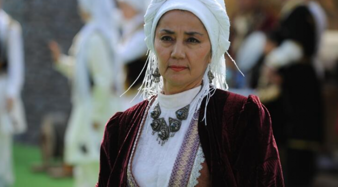 “OTAC JE ŽIVEO SA OBE ŽENE U KUĆI, JA SAM JEDNU ZVAO “MAMA”, A DRUGU PO IMENU”: Svedočenje o JEZIVOM OBIČAJU U SRBIJI