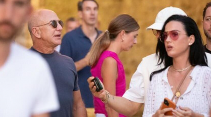 MILIJARDER I FATALNA CRNKA NA METI OSUDA, PLJUŠTE KRITIKE: Ispljuvali ih zbog FOTOGRAFIJE, pogledajte je… (FOTO)