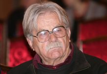 Ljubivoju Ršumoviću se osmehnula sreća ponovo: Nakon smrti supruge upoznao Gordanu koja mu je vratila osmeh na lice