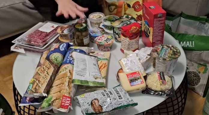 “EVO, OVO ŠTO JE NA STOLU, TO JE BILO 100 EVRA” Gastarbajteri pokazali šta su kupili za 230€! “Eto, a nema ni za čestit ručak”