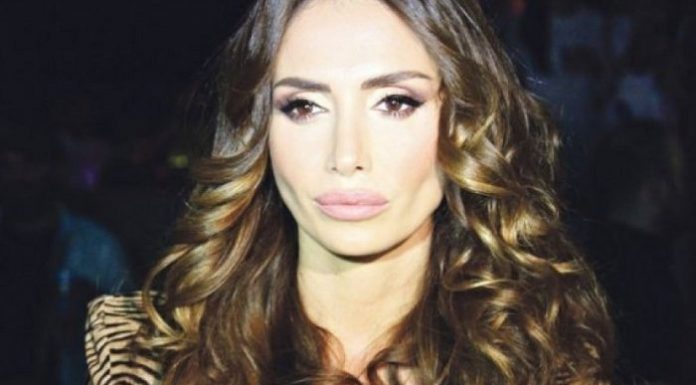 EMINA JAHOVIĆ pokazala da joj je sreća njenih sinova najpreča: Mustafa objavio fotografiju, prava porodična idila