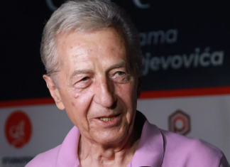 MIROSLAV ILIĆ JE ODUVEK BIO PONOSAN NA SVOJE MRČAJEVCE: Zavirite u njegovu kuću u rodnom selu