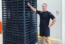 Vratio se iz Amerike u rodni Svilajnac i pokrenuo posao od kojeg odlično zarađuje: David ubere dnevno i do 800 kilogarama ovog voća