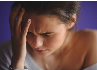 Tinejdžerka se žalila na jaku glavobolju, doktor rekao da je prehlađena – Tri dana kasnije je umrla, evo od čega