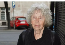 Ćerkinu fotografiju uvek nosi sa sobom: Eva Ras se nikada nije oporavila od njene smrti