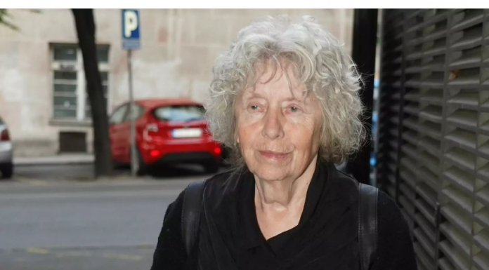 Ćerkinu fotografiju uvek nosi sa sobom: Eva Ras se nikada nije oporavila od njene smrti