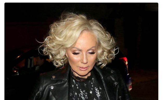 NA FAKULTETU SAM BUKVALNO BILA GLADNA: Lepa Brena drhala od zime na autobuskoj stanici – Tada sam donela odluku