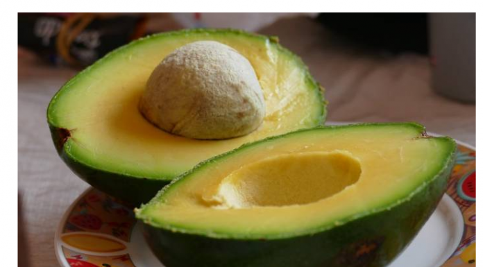 AVOKADO – znate li kako se koristi? Donosimo četiri ideje koje su od velike pomoći