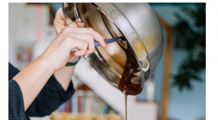 Božanstvena čokoladna TORTA koja se ne peče A PUNA JE FILA – Svi će vas pitati za recept