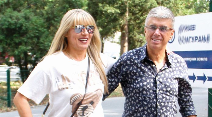 Porodične fotografije na kojima nema Saše Popovića, Suzana Jovanović sada grli NJEGA (foto)