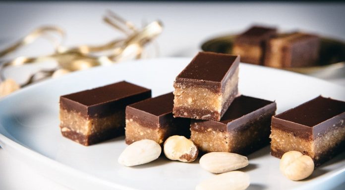 BAJADERA po receptu naših baka: Nekada su je pravili svi, ne sadrži mleko a traje i po deset dana