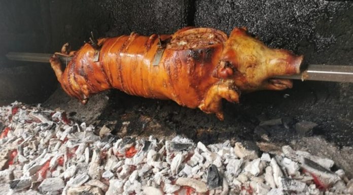 “SAMO ŠTO ME ŠLOG NIJE STREFIO” Žena iz Kruševca otišla na provereno mesto po 2 kila pečenja: Kad je videla cenu, skoro pala u nesvest