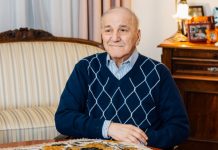 Unuk Bate Živojinovića njegova slika i prilika, Lep i pametan, na dedu – Ipak u jednoj stvari se razlikuju