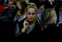 OVO MALO KO ZNA – Obe ih znate, ali ih nikada ne biste povezali: Ovo je majka Hristine Popović (foto)