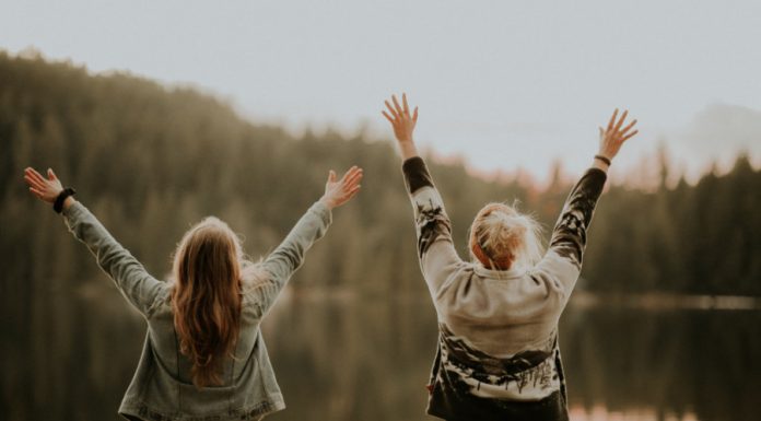 Za ova 4 horoskopska znaka dolazi rajski period: Čeka ih 5 godina neverovatne sreće i bogatstva, sve će im ići od ruke