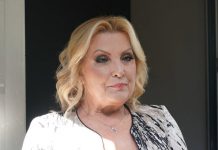 Snežanu Đurišić komentari ne dotiču, ovakvo odelo nose samo hrabre žene: Da li joj priliči?