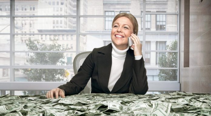 SAT ROĐENJA otkriva NAJDUBLJU ISTINU o vašem karakteru: Evo kada se rađaju ljudi kojima je suđeno da budu ZVEZDE, uspešni i bogati, PROVERITE DA LI STE MEĐU NJIMA!