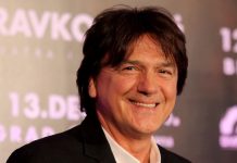 Kako je Zdravko Čolić izgledao kao dete: Isplivala nikad viđena slika iz detinjstva najveće muzičke zvezde –Jasno se vidi da nije rođen u luksuzu (Foto)