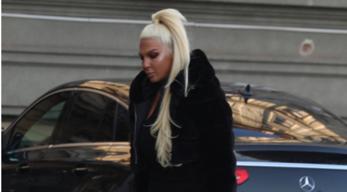 Niko ne može da veruje da joj je ON to uradio: Karleuša doživela užas od kolege pevača, a mislili smo da je muškarčina…