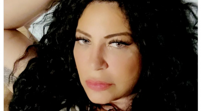 Stoja posle smrti muža prošla kroz pakao, njena ispovest ledi krv u žilama: “Njegovi su me sa sinom izbacili na ulicu, a moj otac…”