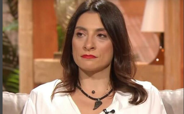 Maćehi se niko ovako ne obraća! Anja Mandić otkrila detalje porodičnih odnosa, sada je svima jasno šta misli o ženi svog oca (FOTO)