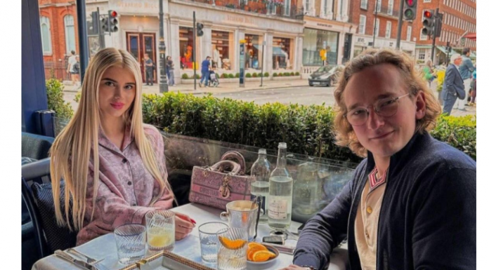 Ćerka Željka Mitrovića nema mere u trošenju: Kupila torbu koja vredi kao nečiji stan, mnogi misle kako je RUŽNA I NE BI JE UZELI NI DA JE DŽABE (Foto)