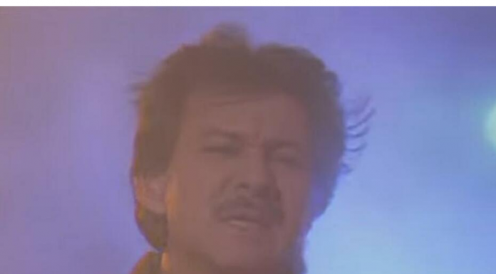 Otpevao NAJTUŽNIJU PESMU na našoj estradi koju svi znate, pa skočio sa mosta: Prijovićka oživela sećanje na legendu – Znate li ko je on?