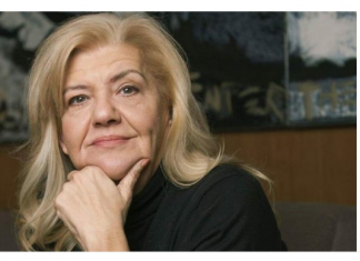 Najtužnija pesma na našoj estradi: Majka ju je posvetila pokojnom sinu, pa ubrzo za njim i ona oči sklopila – Evo ko je otpevao