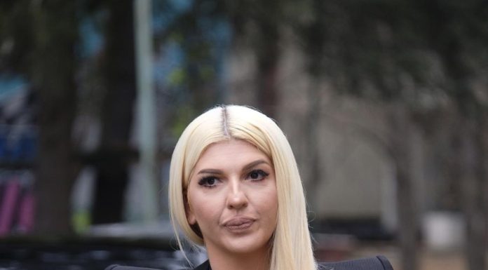 Jelena Karleuša objavom rastužila sve, a tiče se njene sahrane: Već je odlučila u kakvom će kovčegu otići na večni počinak (foto)