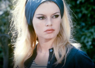 NESPOSOBNA SAM DA BUDEM MAJKA, ŽAO MI JE ŠTO SAM RODILA: Sina je nazivala tumorom koji je jede, on joj se za sve OSVETIO