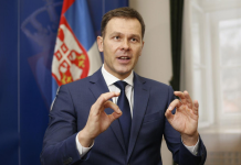 SLEDEĆE GODINE PROSEČNA PLATA PREKO 1.000 EVRA! Mali potvrdio: Do 2027. sve se menja, minimalac 650!