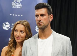 Snimak obišao SVET: Evo šta je Novak Đoković uradio Jeleni za 8. mart