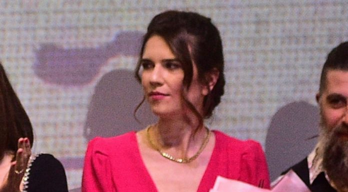 Pre samo pet meseci obelodanila vezu sa Ristovskim, a sada ostala sama… – Anica Lazić ne krije tugu