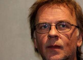 Svi pogledi uprti u Anitu na premijeri glumčevog poslednjeg filma: Žarko Laušević ju je obožavao do smrti, a ona mu ovako vratila