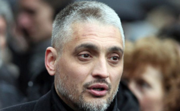 Svi se pitaju šta se to dogodilo Čedi Jovanoviću: Nijednog političara u ovakvom izdanju do sada nismo videli