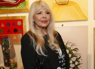 Nikada ne biste pogodili da je ova smeđokosa lepotica ćerka HANKE PALDUM: Sušta suprotnost svoje majke!