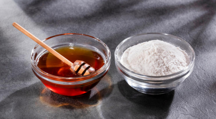Soda bikarbona i med. Domaći lek koji uništava i najopasnije bolesti.