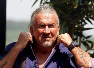 OKO KUĆE OGRADA, A U DVORIŠTU CRKVA I PALME! Macino luksuzno imanje ostavlja bez daha, ovako nešto niko drugi nema u Srbiji