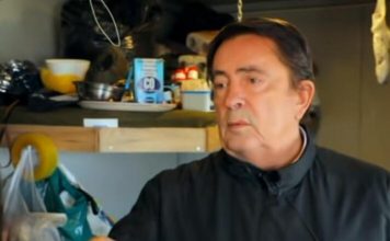 Ovo je KONTEJNER u kojem je živeo pokojni Lane Gutović, SKROMNIJE NIJE MOGLO – Pred kraj života se povukao u samoću