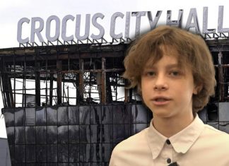 RUSIJA SE ODUŽUJE DEČAKU HEROJU: Hrabri garderober spasio više od 100 posetilaca koncerta nakon UPADA TERORISTA (VIDEO)